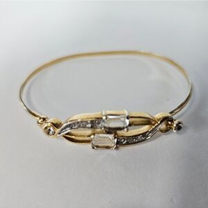 Vintage Swarovski Signed Gold Plate Icy Clear Crystal Rhinestone Bracelet Bangle